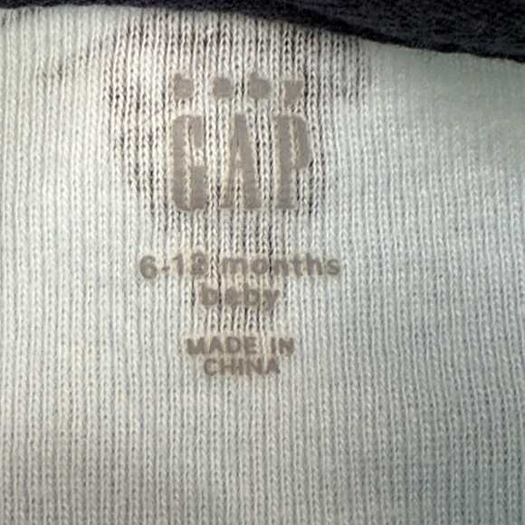 GAP - Baby Onesie Sleeper in Light Blue with Tucan design - Picture 3 of 3